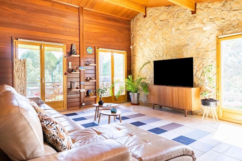 فيلا Mindeفي Wooden House المظهر الخارجي الصورة